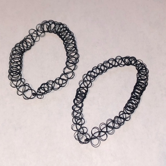 Two basic chokers - Picture 1 of 1